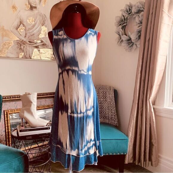 MIDI DRESS - Picture 1 of 9